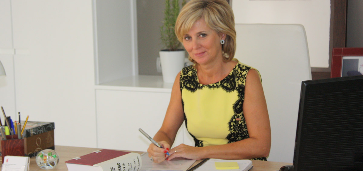 María Pilar Nácher, notaria